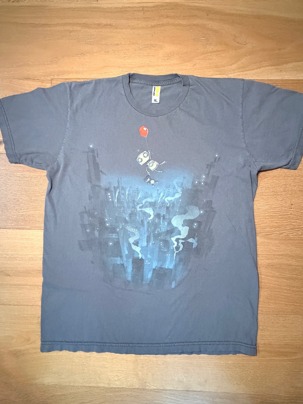 Threadless Robot Red Balloon City Skyline Graphic Tee Slate Gray Large Indie Art